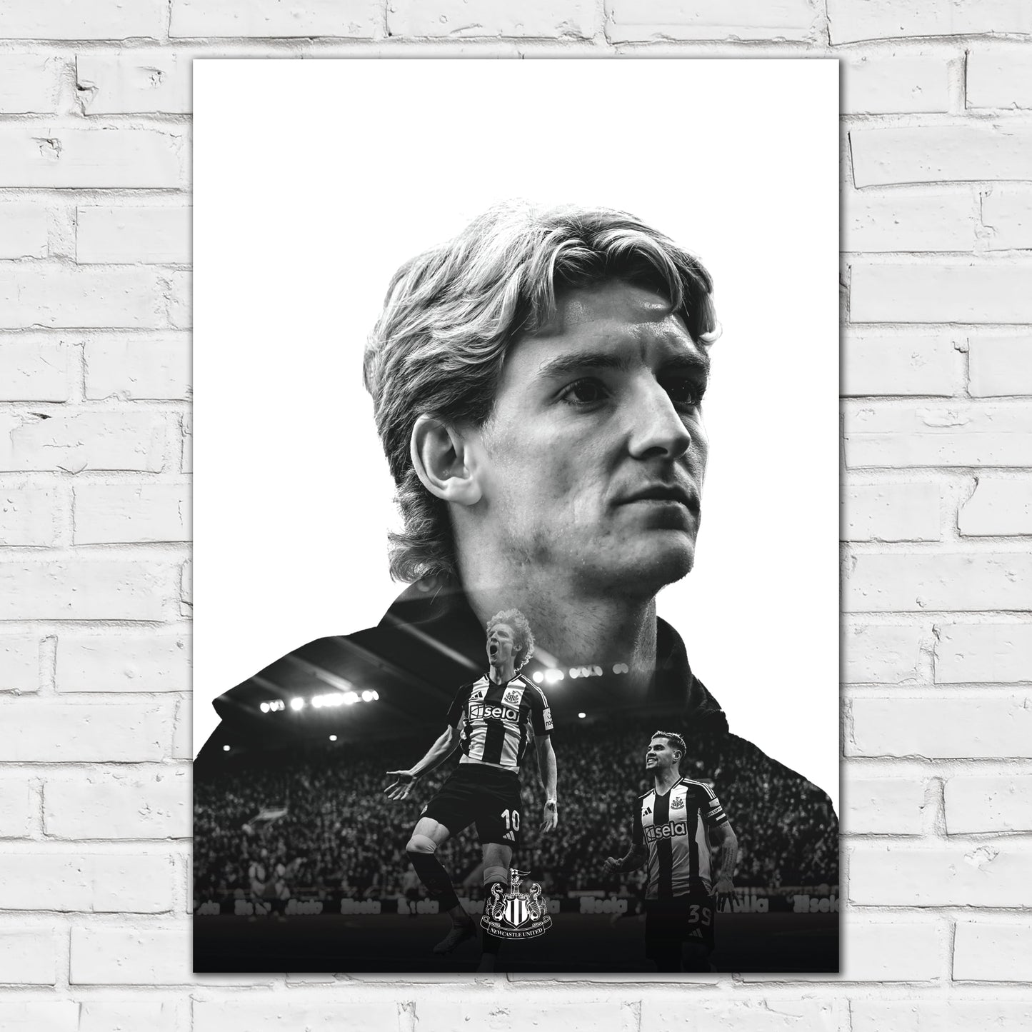 Newcastle United Anthony Gordon Black and White Portrait Print
