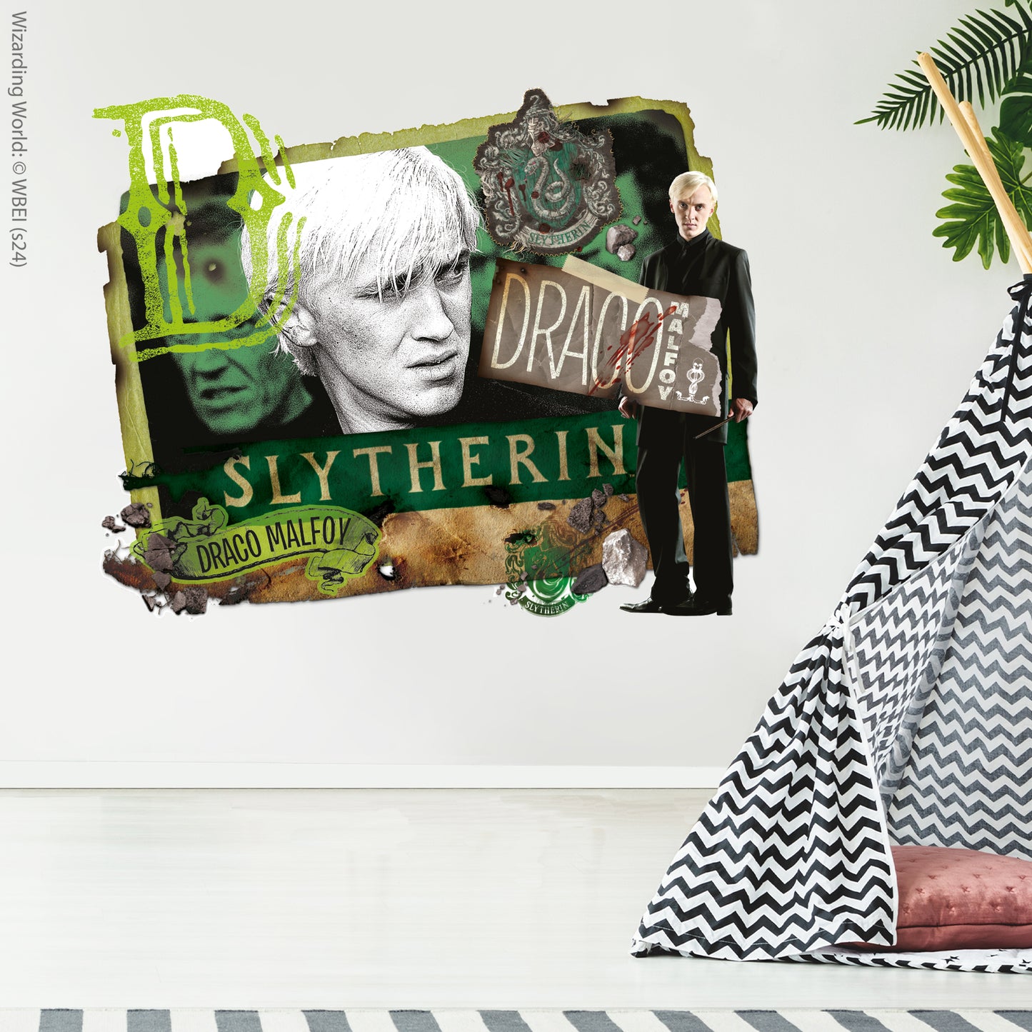 HARRY POTTER Wall Sticker – Draco Malfoy Parchment Collage Wall Decal Wizarding World Art