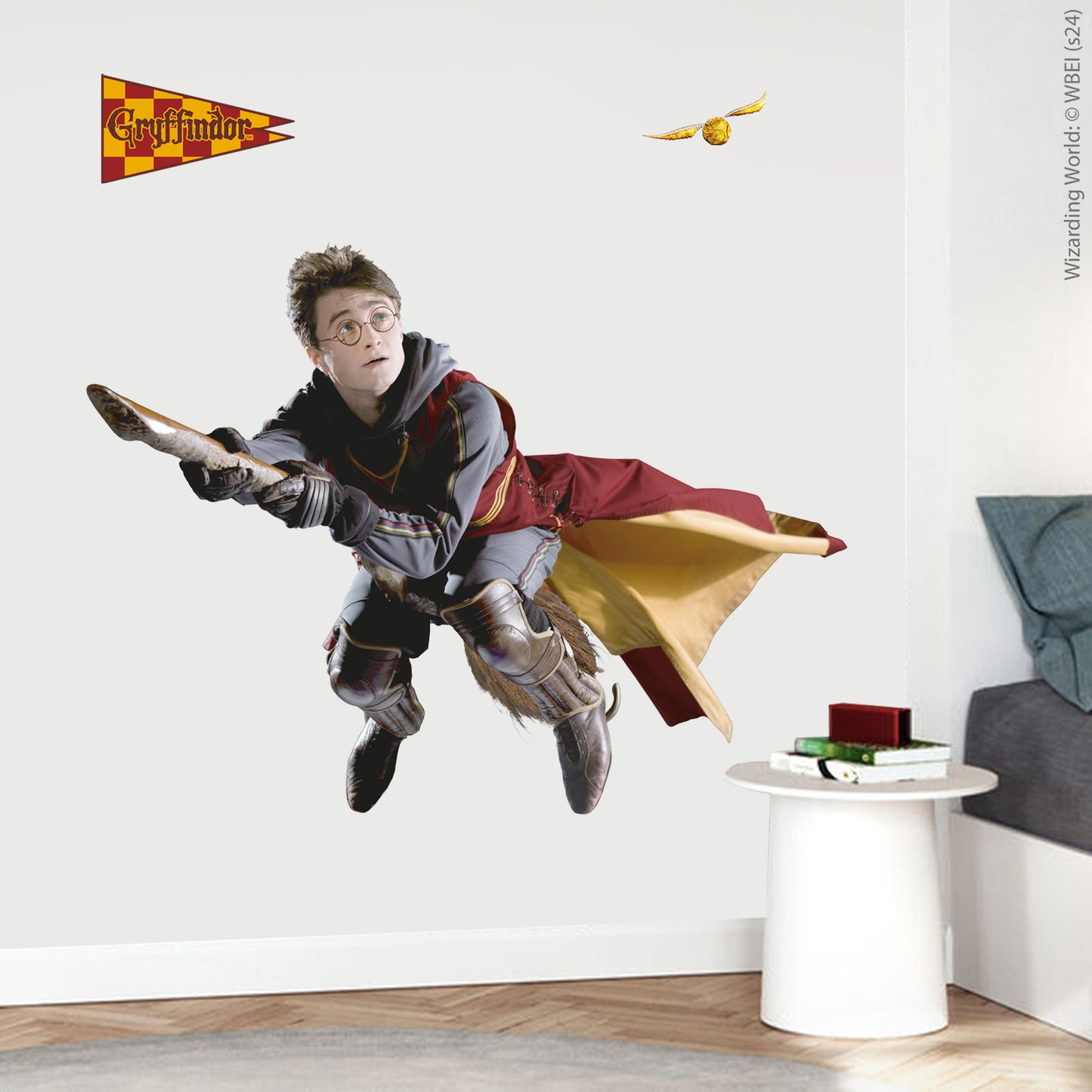 HARRY POTTER Wall Sticker – Flying on Broom Quidditch Wall Decal Wizarding World Art