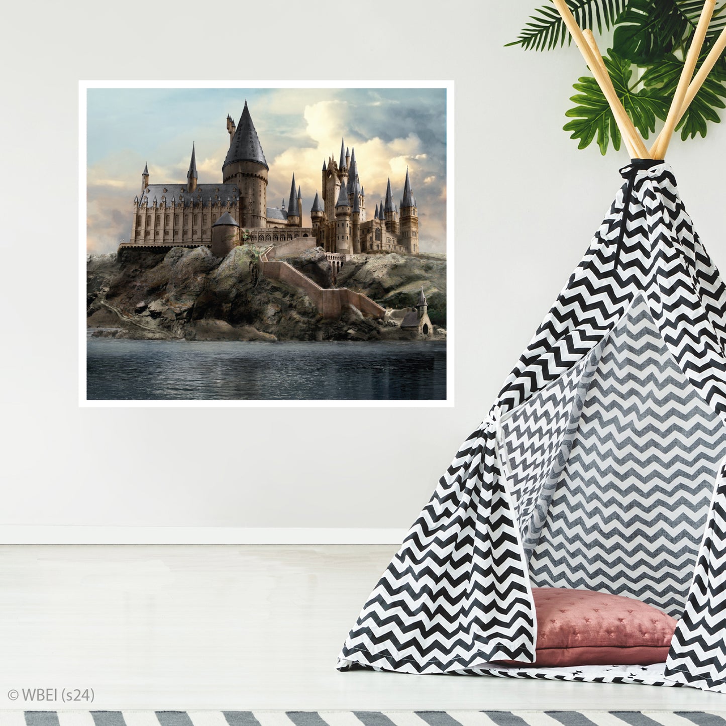 HARRY POTTER Wall Sticker – Hogwarts Daytime Wall Decal Wizarding World Art