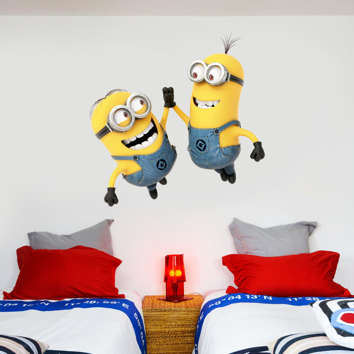 Despicable Me Minion High Five Wall Sticker