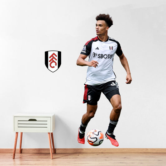 Fulham F.C. - Antonee Robinson Action Cut Out 23/24 Wall Sticker