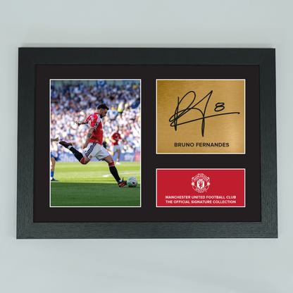 Manchester United Signature Collection Mounted Print – Bruno Fernandes Replica Signed Photo