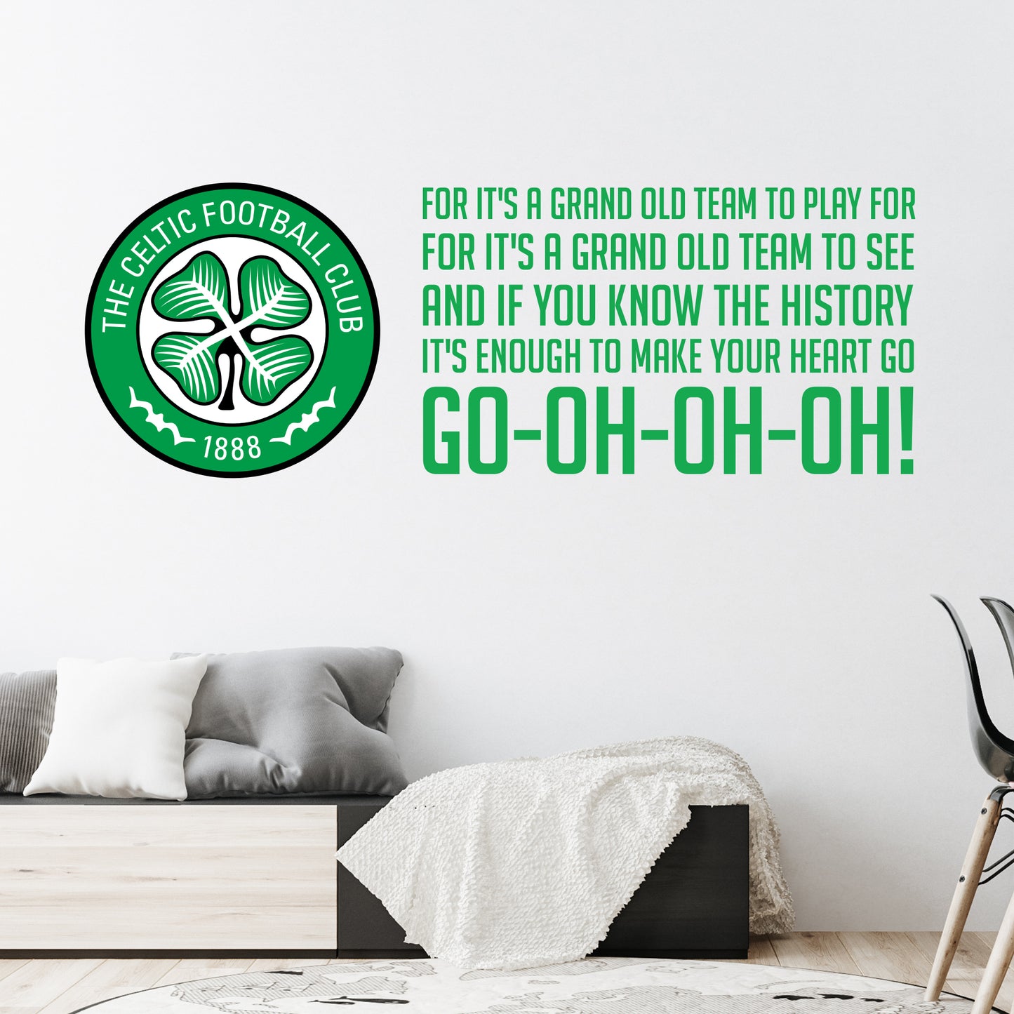 Celtic Football Club - Crest & Grand Old Team Song