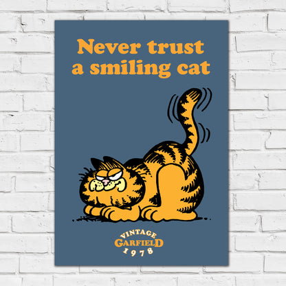 Garfield Print – Never Trust A Smiling Cat 1978 Vintage Navy Poster Wall Art