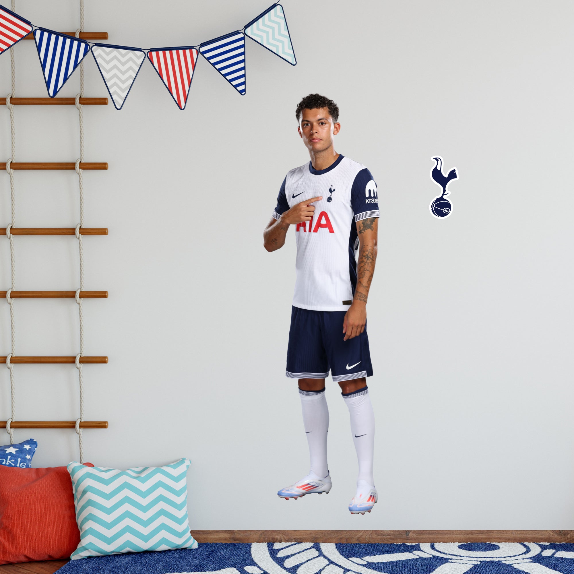 Tottenham Stickers Tottenham Hotspur FC - Johnson 24-25 Player Cutout Wall Sticker + Spur ...