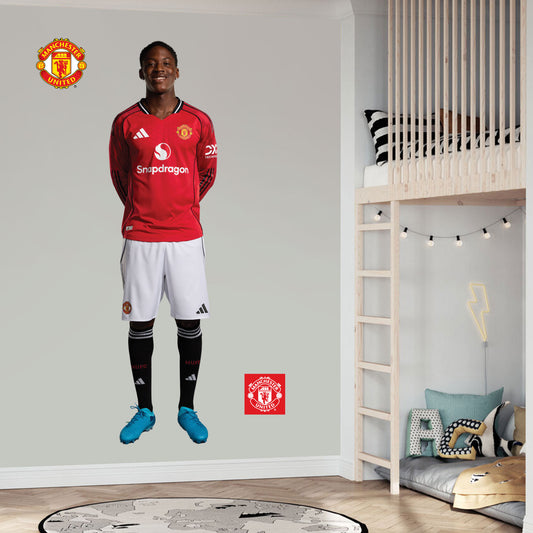 Manchester United FC Wall Sticker - Kobbie Mainoo 25/26 Player + MUFC Decals