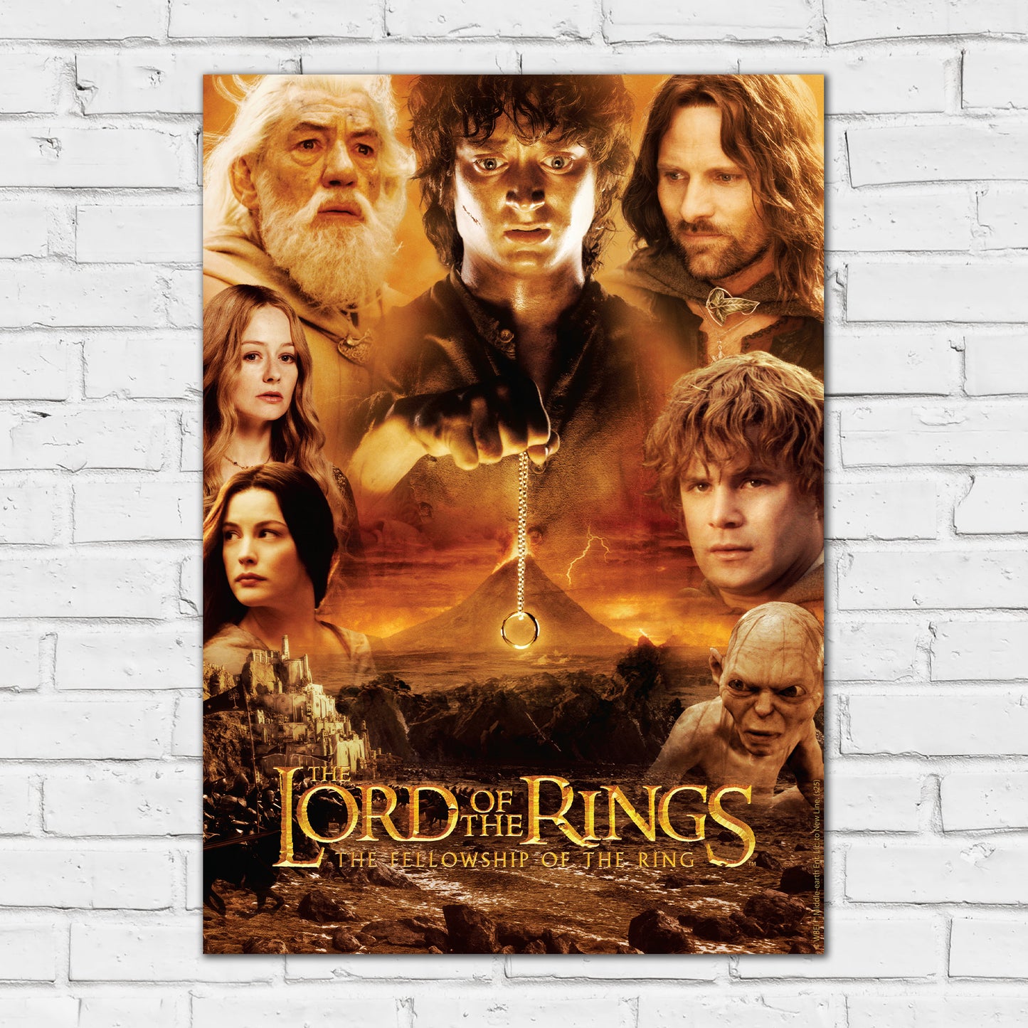 The Lord of the Rings Print –  Frodo Holding The Ring Poster Wall Art