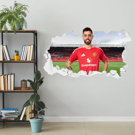 Manchester United FC Wall Sticker - Bruno Fernandes 24/25 Broken Wall Decal