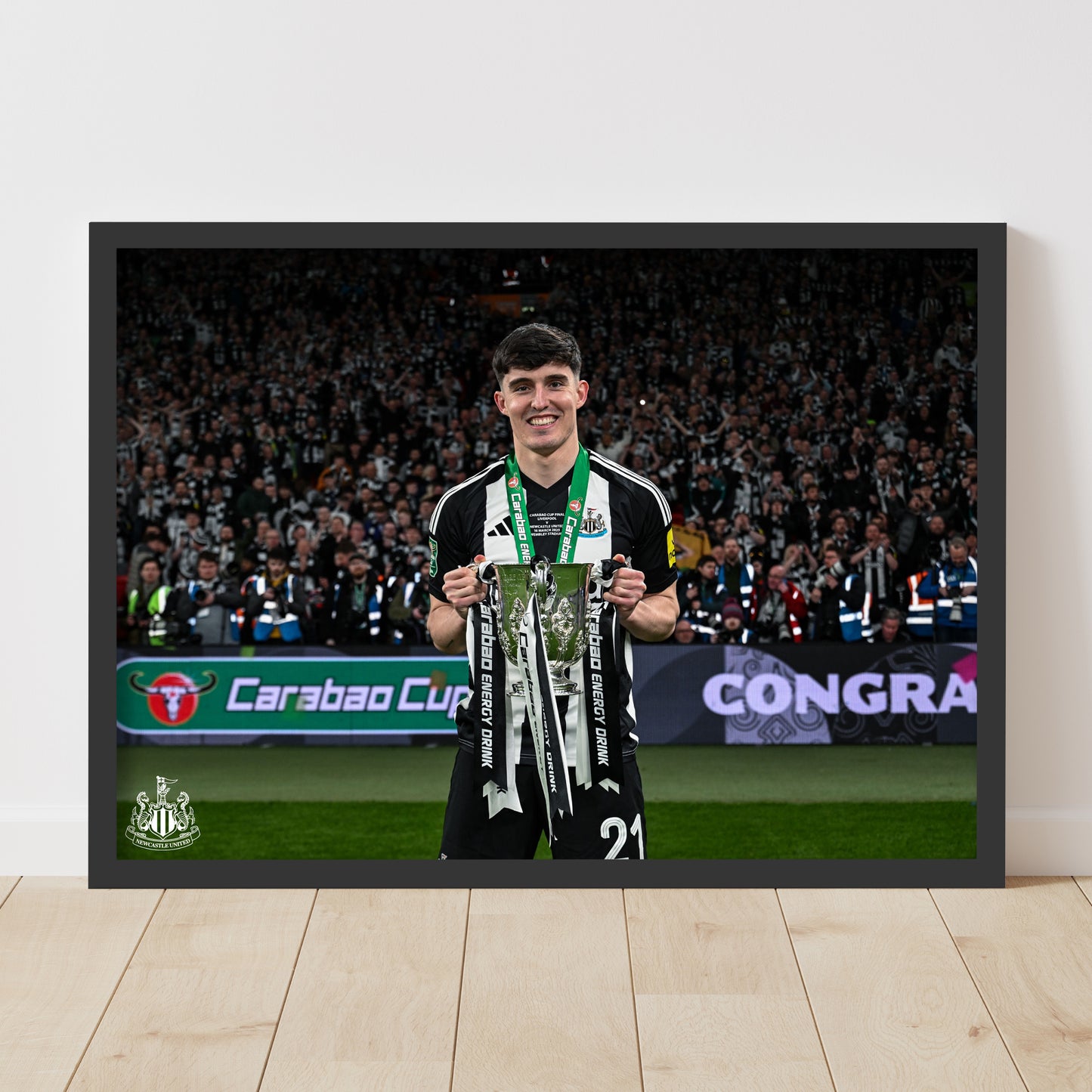 Newcastle United Cup Winners Print - Livramento with Trophy Poster