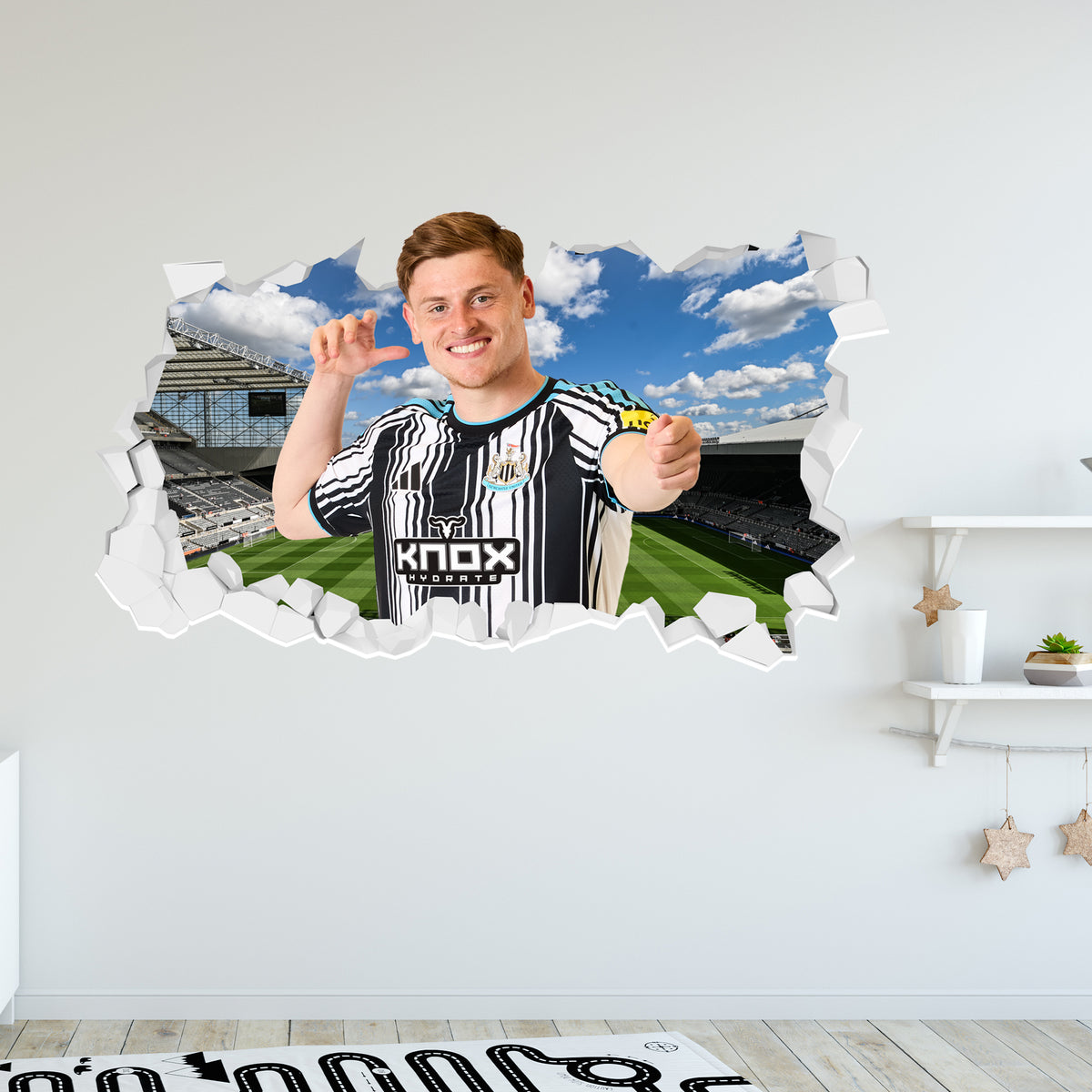 Newcastle United Football Club - Barnes 26/27 Broken Wall Sticker