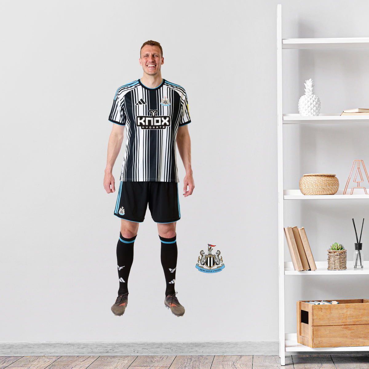 Newcastle United Wall Sticker - Dan Burn Player 26/27 Wall Decal Football Art