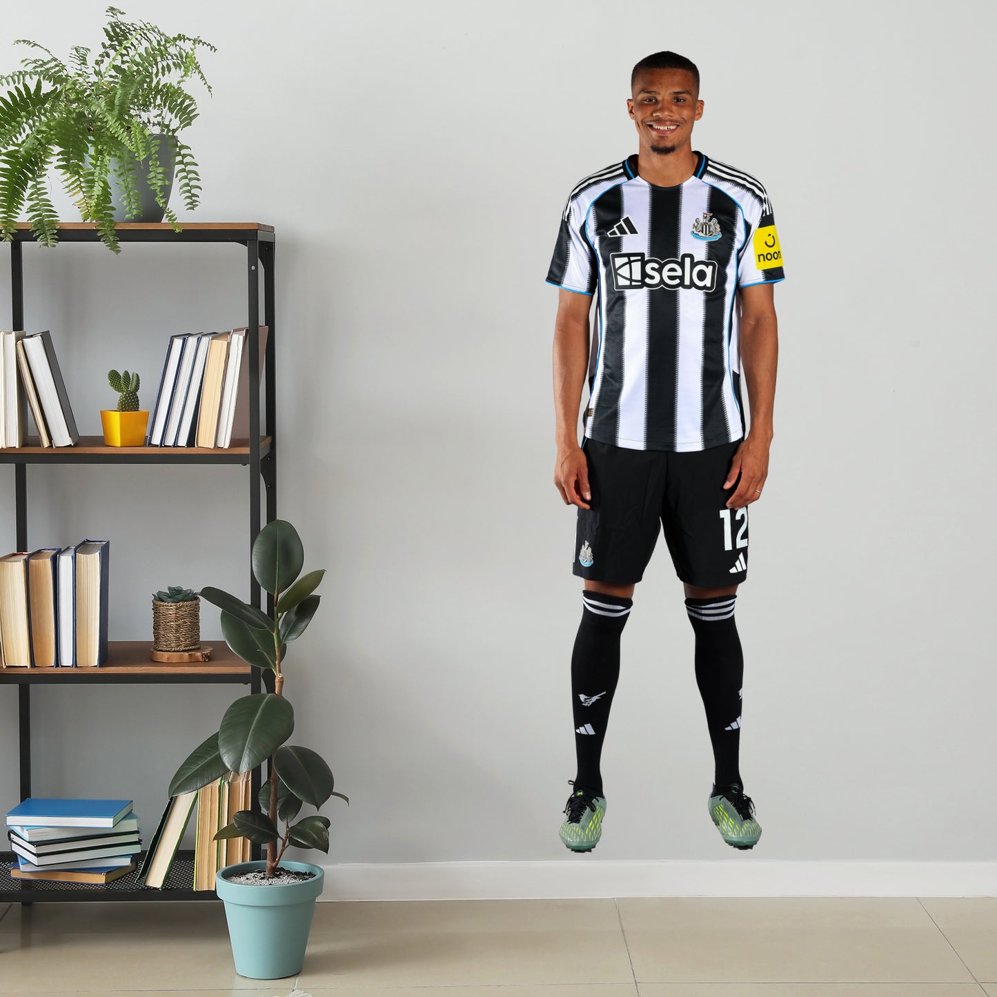 Newcastle United Wall Sticker - Thiaw Player 25/26 Wall Decal Football Art