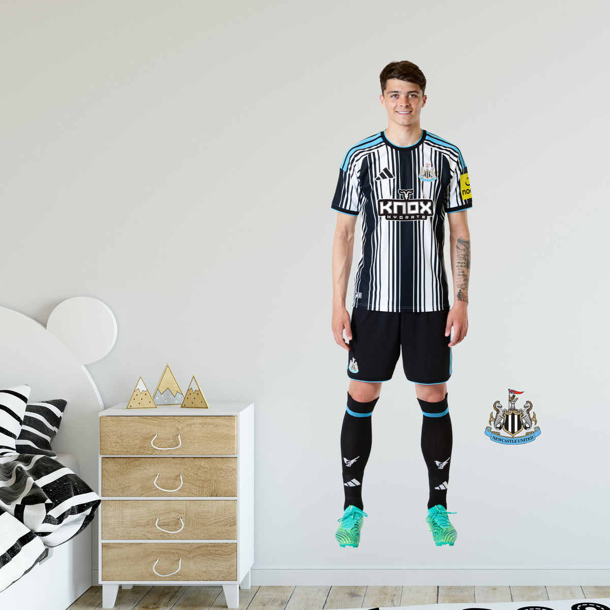 Newcastle United Wall Sticker - Miley Player 26/27 Wall Decal Football Art