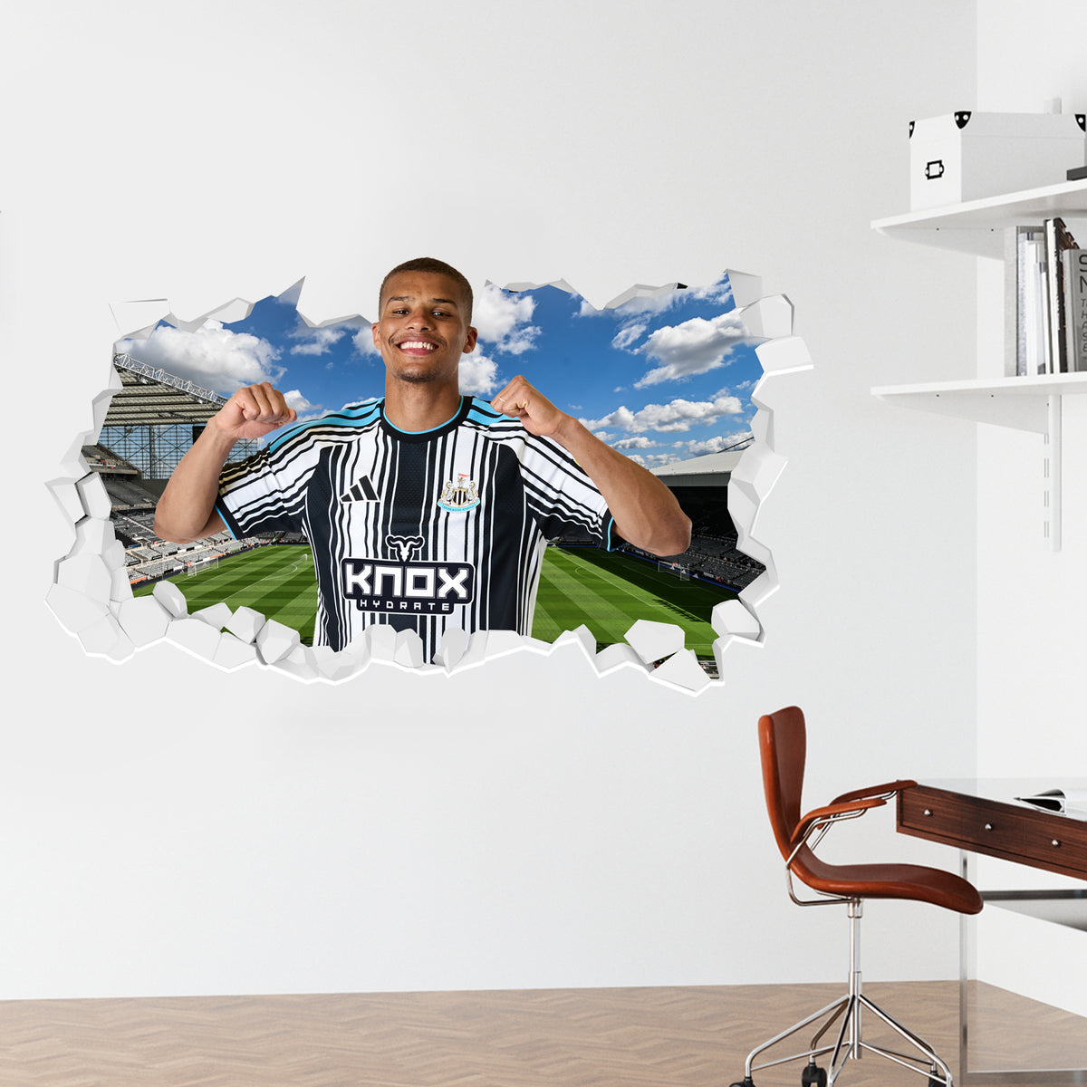 Newcastle United Football Club - Thiaw 26/26 Broken Wall Sticker