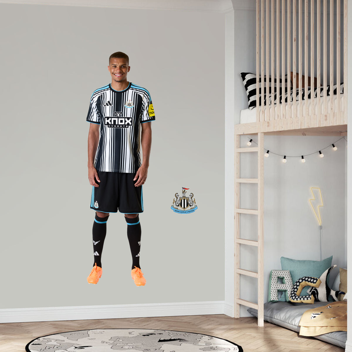 Newcastle United Wall Sticker - Thiaw Player 26/27 Wall Decal Football Art