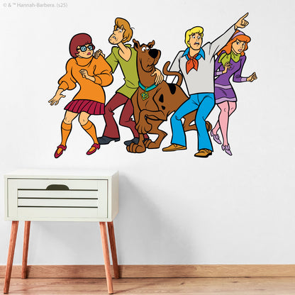 Scooby-Doo Wall Sticker  –  Scooby Doo And The Gang Decal Wall Art