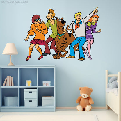 Scooby-Doo Wall Sticker  –  Scooby Doo And The Gang Decal Wall Art