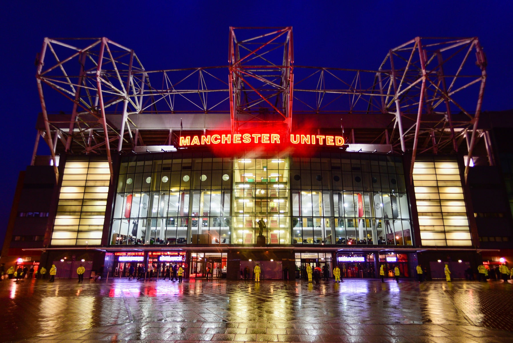 Manchester United Old Trafford Stadium Full Wall Mural - Forecourt Vie – www.themed.co.uk