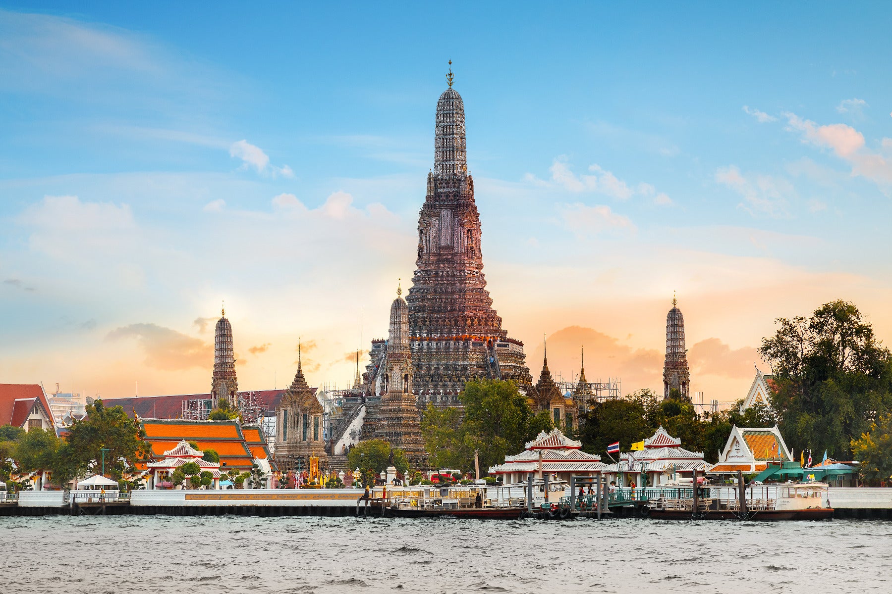 Temple of Dawn Bangkok Wall Mural